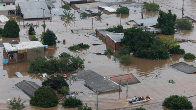 Δεκάδες νεκροί, χιλιάδες <br> άστεγοι στη Βραζιλία <br> από τις πλημμύρες